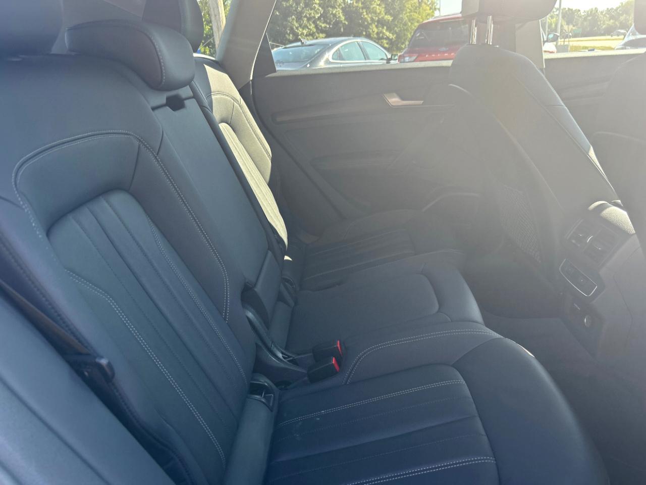 Audi Q5 Premium Plus 45 TFSI quattro 2021