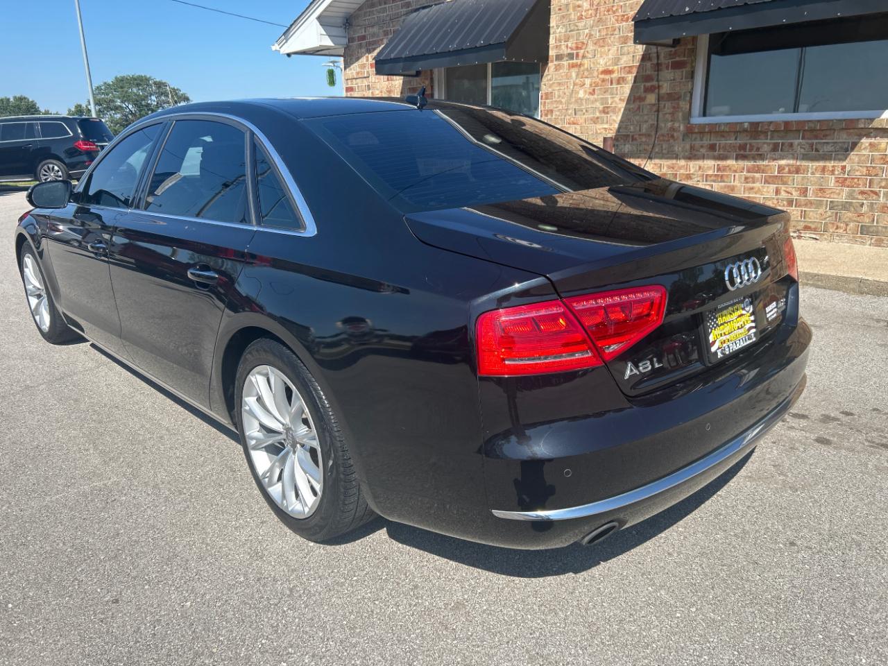 Audi A8 L 4dr Sdn 2012