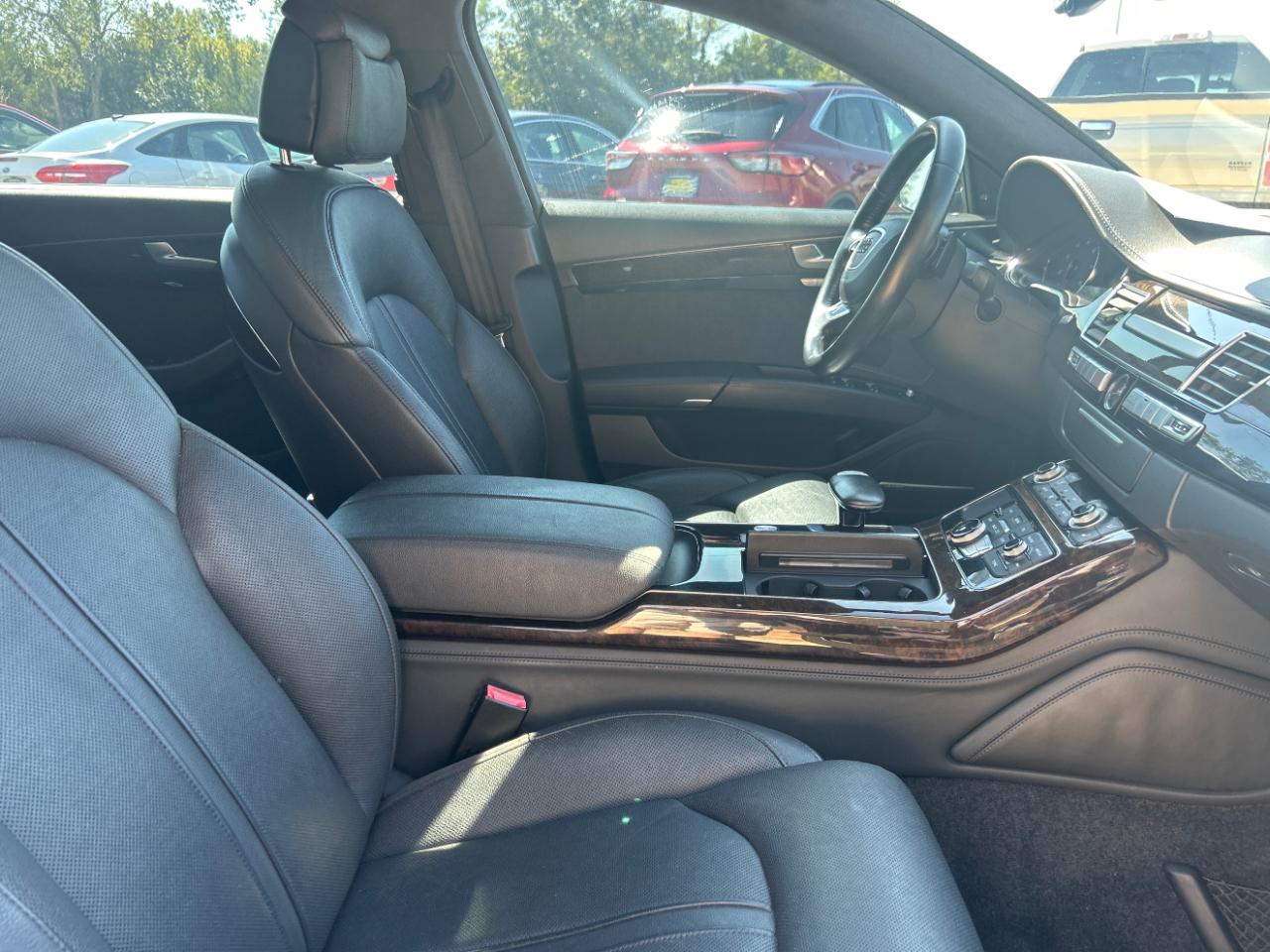 Audi A8 L 4dr Sdn 2012