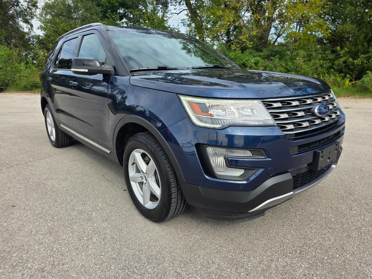 Ford Explorer XLT 4WD 2017
