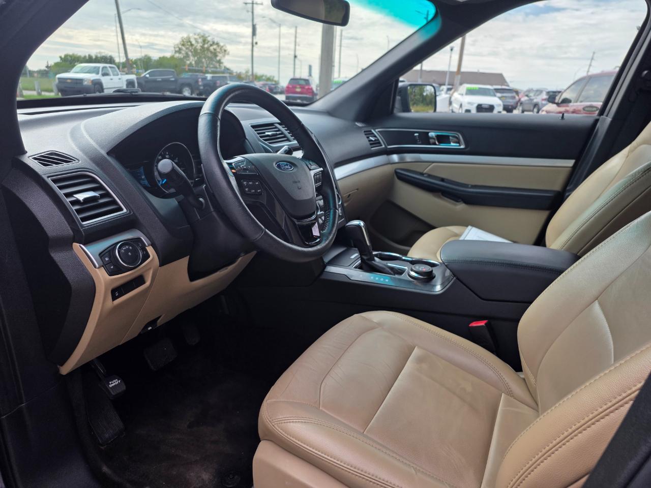 Ford Explorer XLT 4WD 2017
