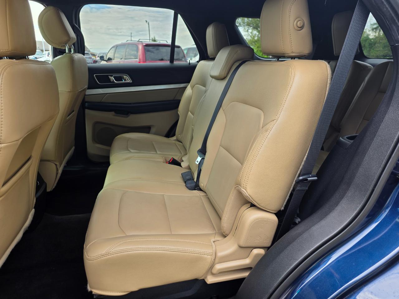 Ford Explorer XLT 4WD 2017
