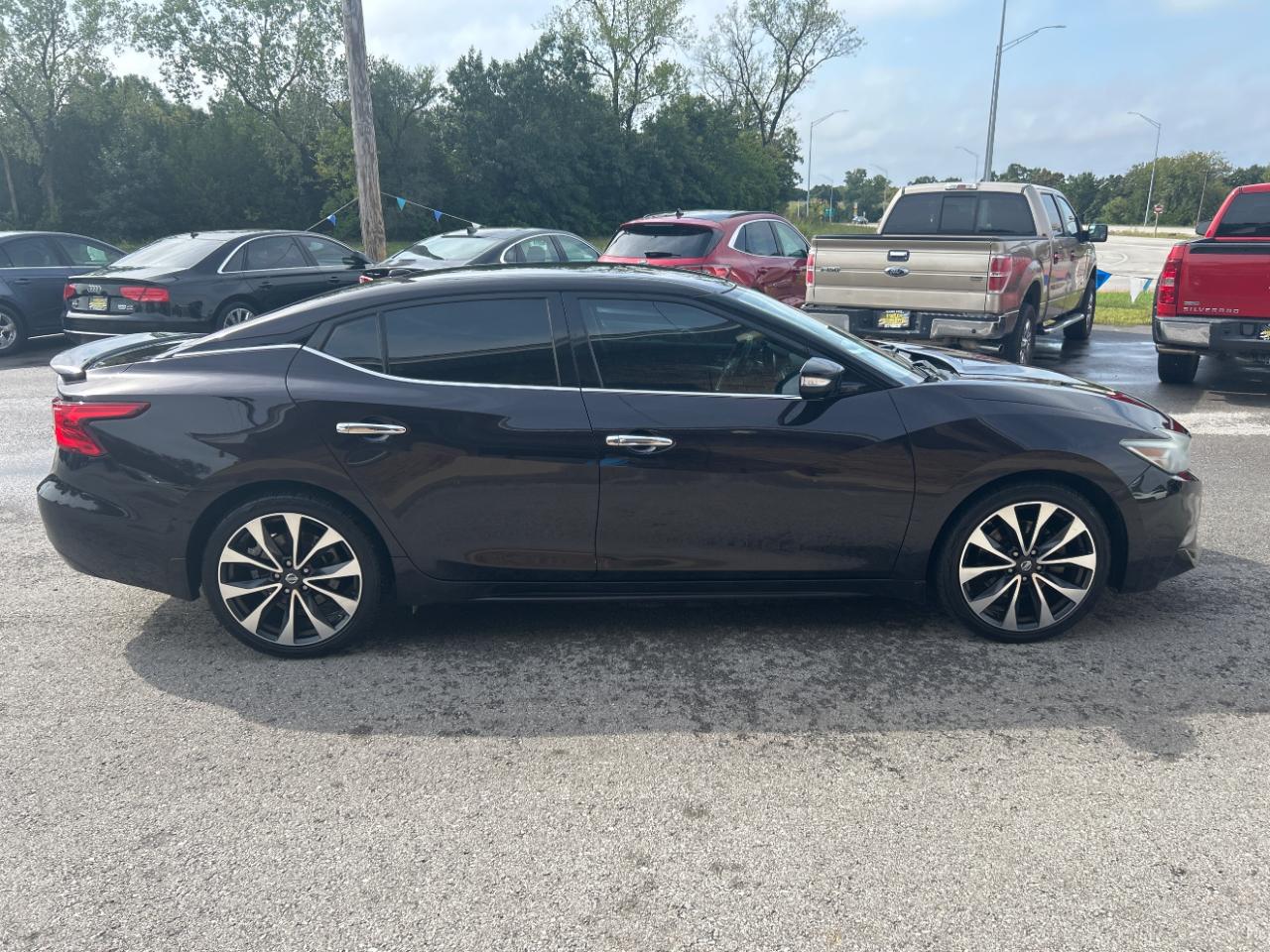 Nissan Maxima 4dr Sdn 3.5 SR 2016