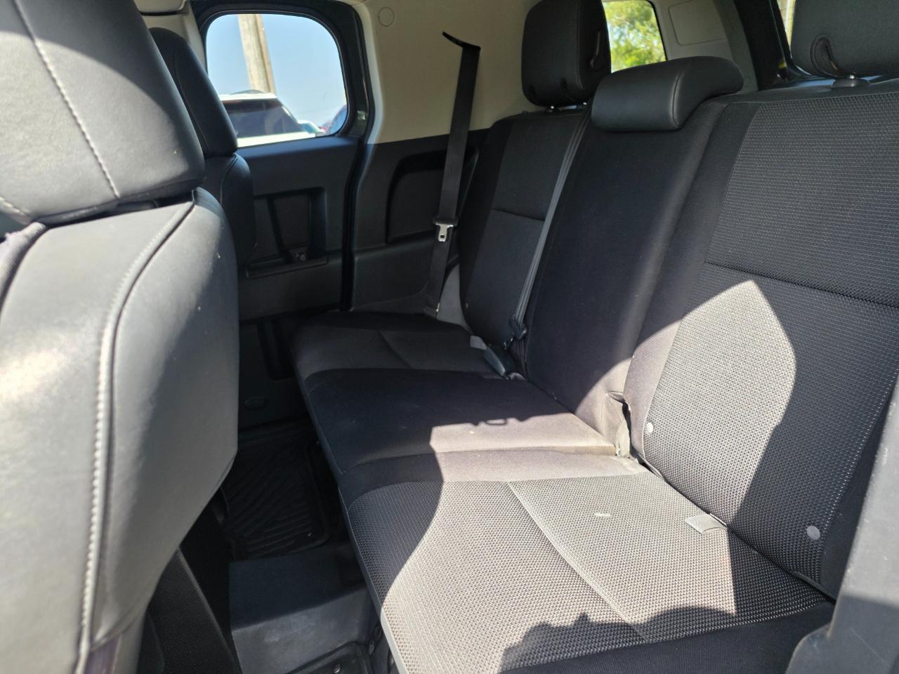 Toyota FJ Cruiser 4WD 4dr Auto (Natl) 2014