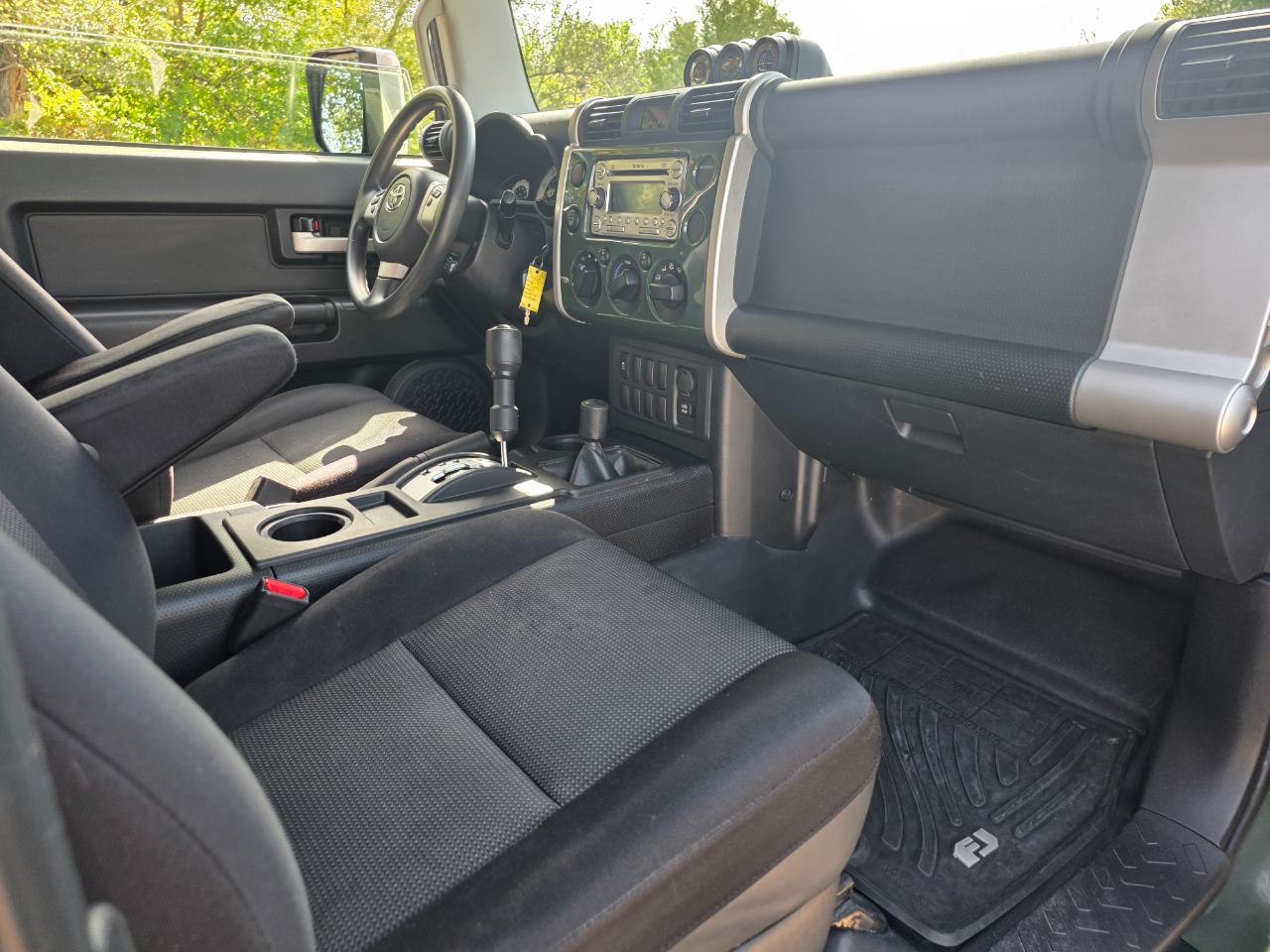 Toyota FJ Cruiser 4WD 4dr Auto (Natl) 2014