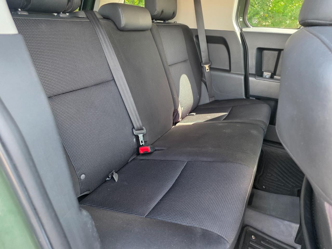 Toyota FJ Cruiser 4WD 4dr Auto (Natl) 2014