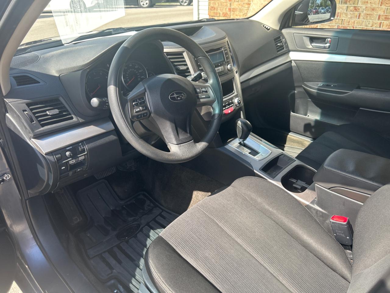 Subaru Outback 4dr Wgn H4 Auto 2.5i 2014
