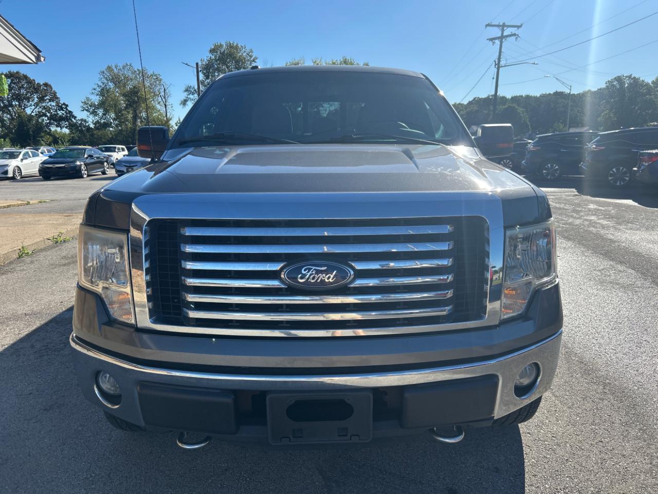 Ford F-150 4WD SuperCrew 145" XL 2011