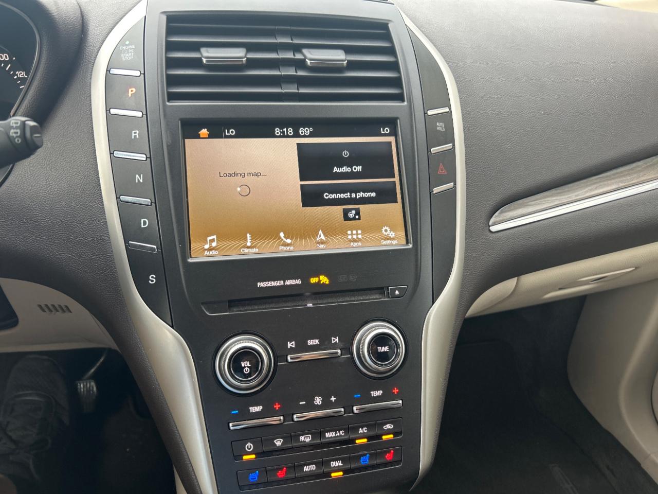 Lincoln MKC photo 13