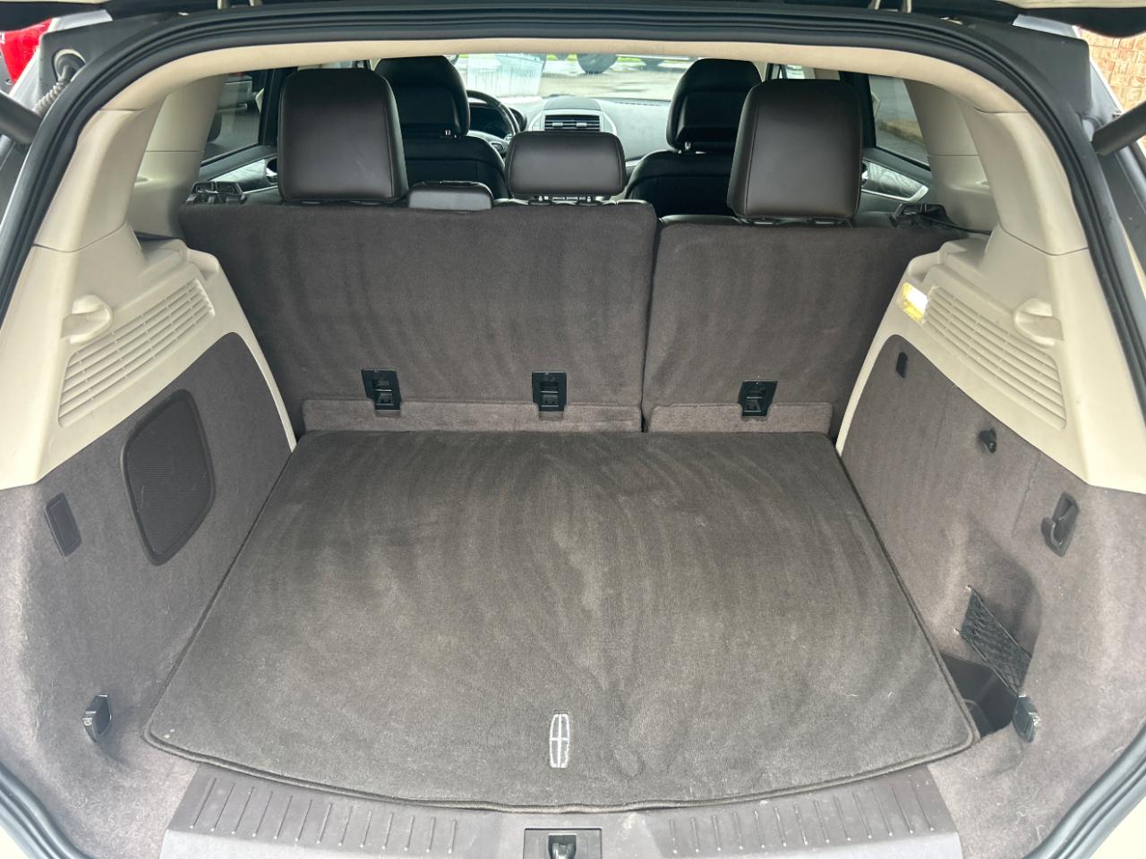 Lincoln MKC photo 22