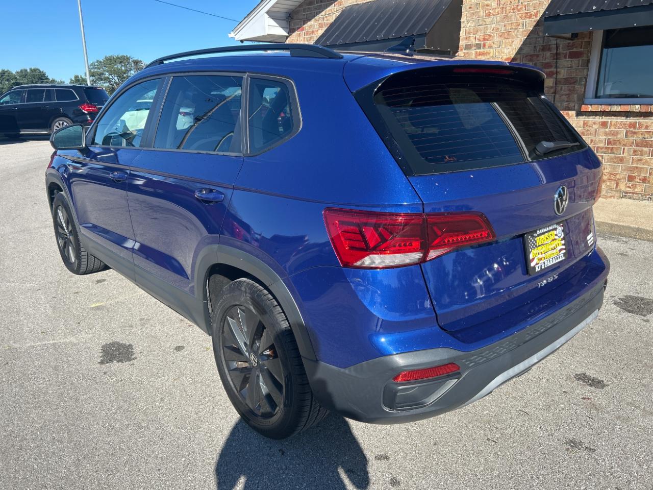 Volkswagen Taos photo 9
