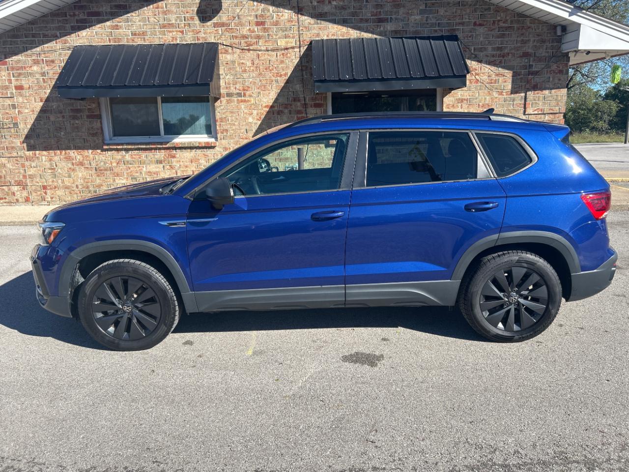 Volkswagen Taos photo 10