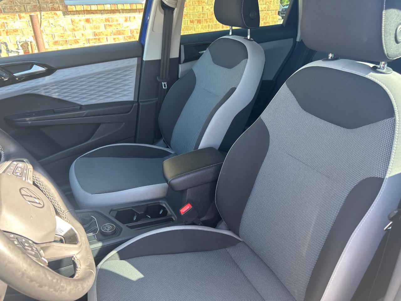 Volkswagen Taos photo 20