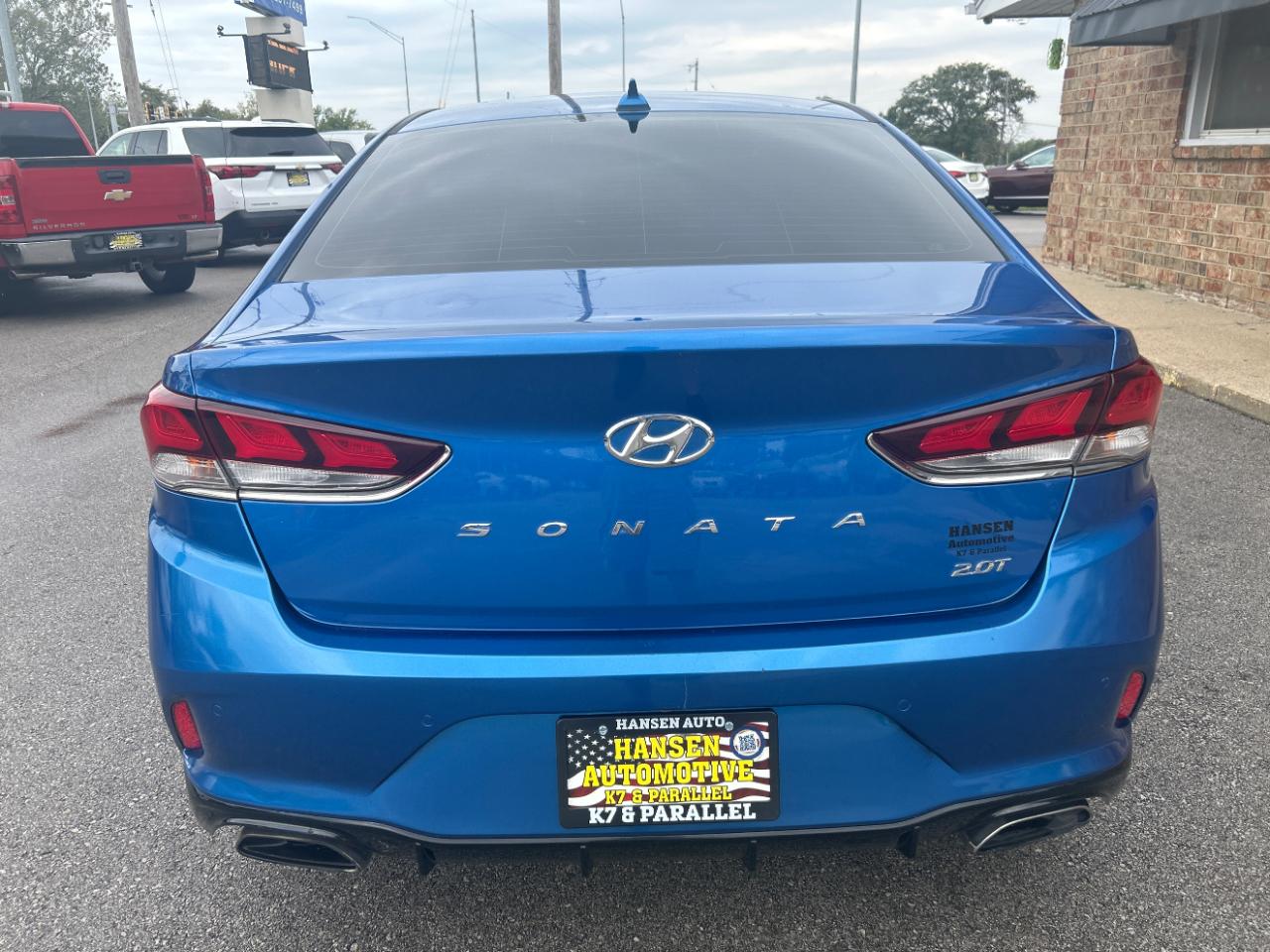 Hyundai Sonata photo 6
