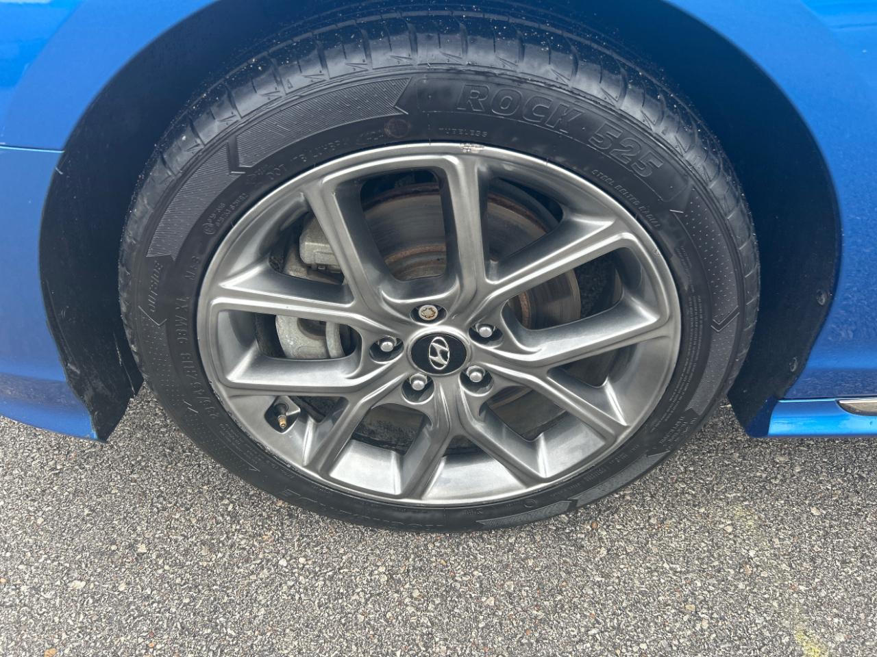 Hyundai Sonata photo 11