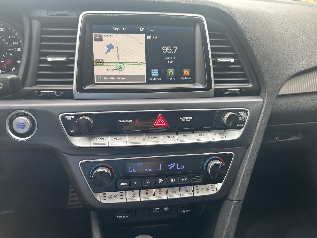 Hyundai Sonata photo 13