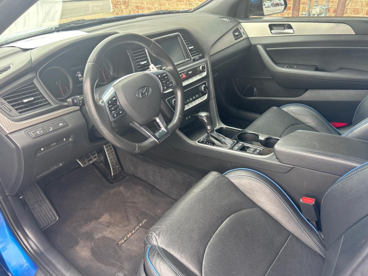 Hyundai Sonata photo 19