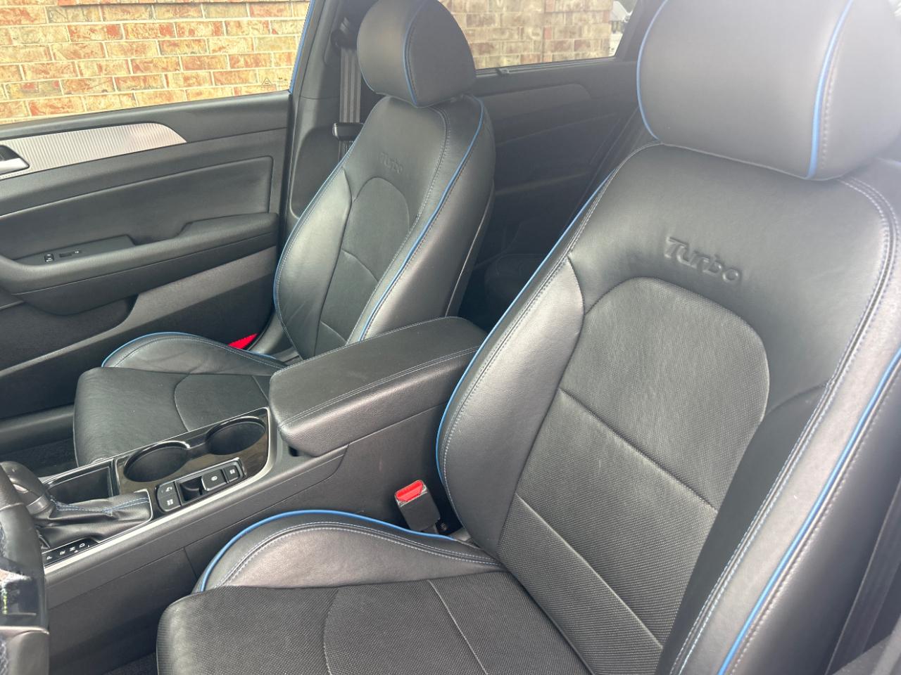 Hyundai Sonata photo 21