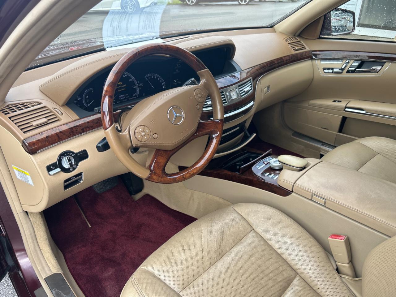 Mercedes-Benz S-Class photo 19
