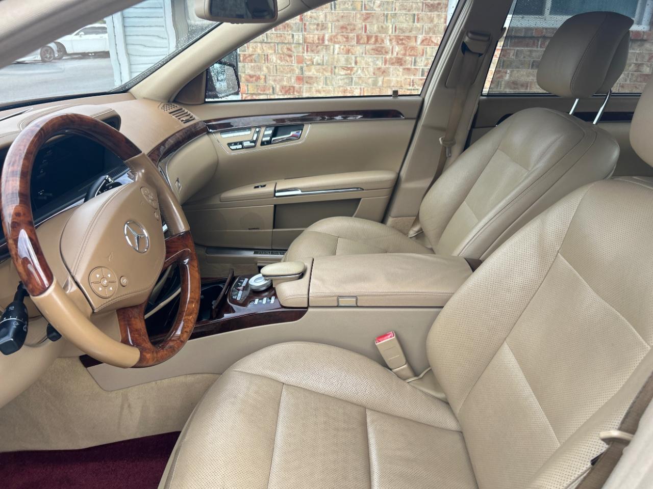Mercedes-Benz S-Class photo 20
