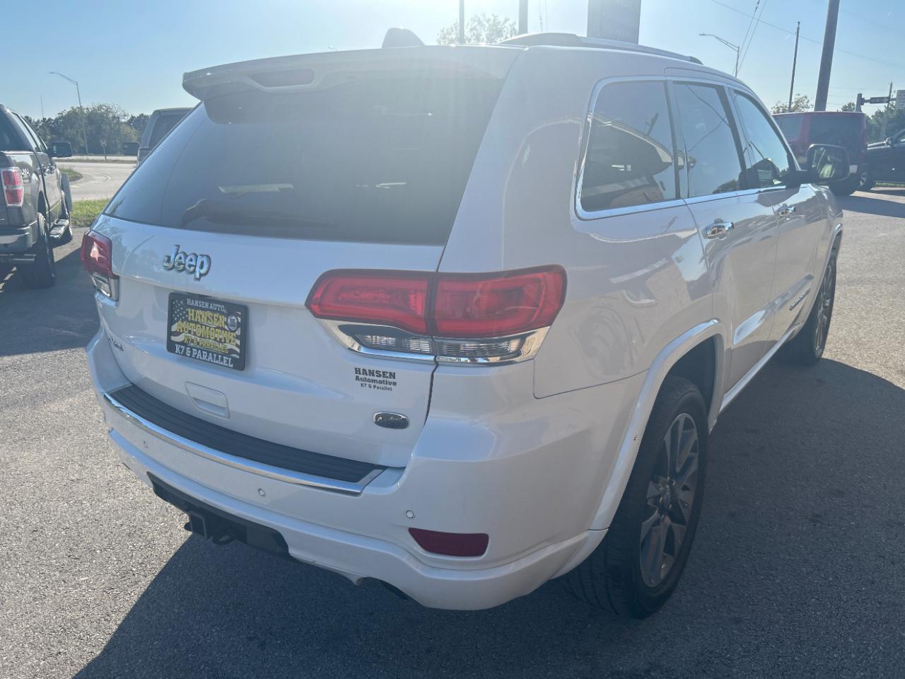 Jeep Grand Cherokee photo 5