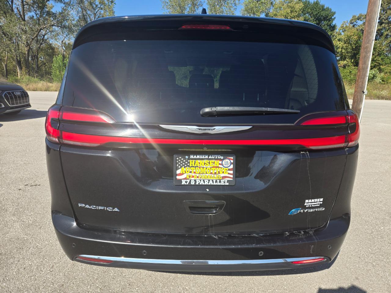 Chrysler Pacifica Hybrid Select FWD 2024