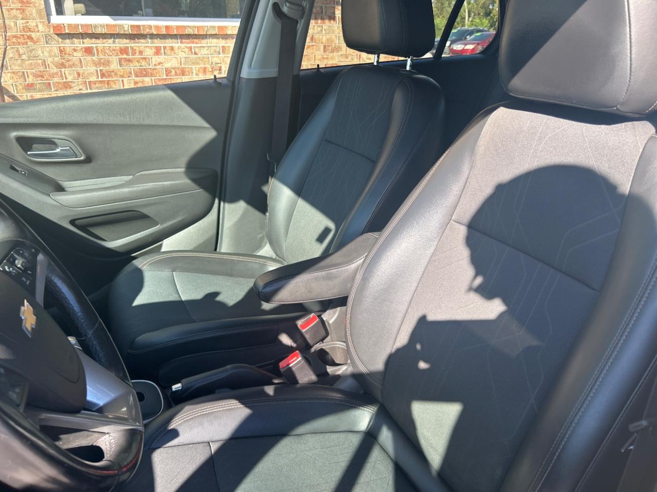 Chevrolet Trax FWD 4dr LT 2019