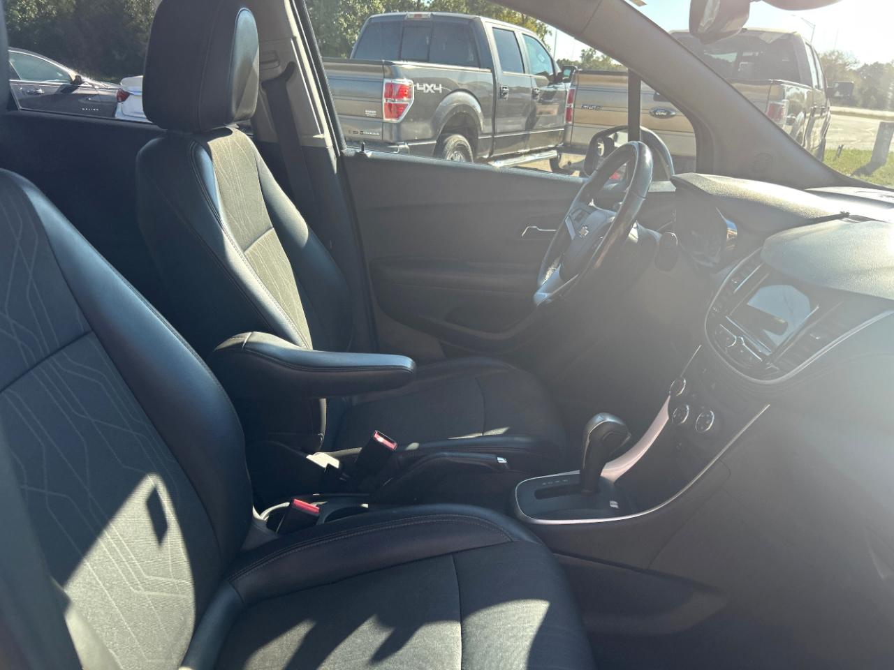 Chevrolet Trax FWD 4dr LT 2019