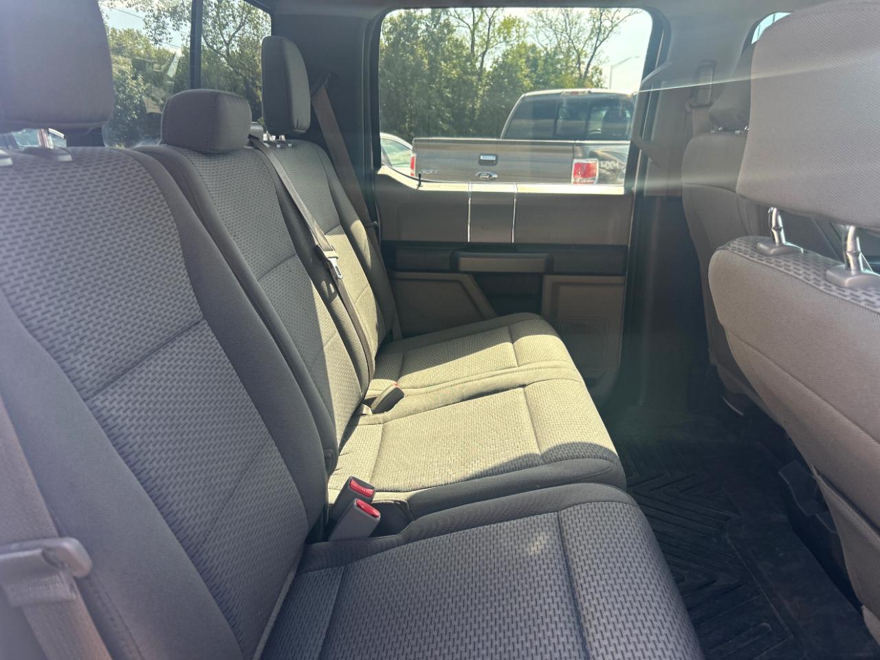 Ford F-150 XL 4WD SuperCrew 5.5' Box 2017
