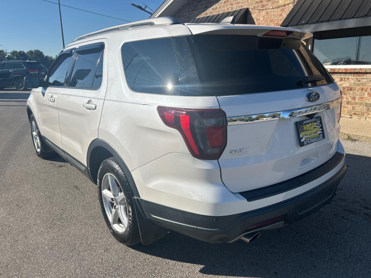 Ford Explorer XLT FWD 2019