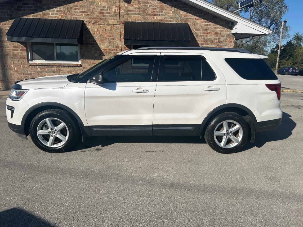 Ford Explorer XLT FWD 2019