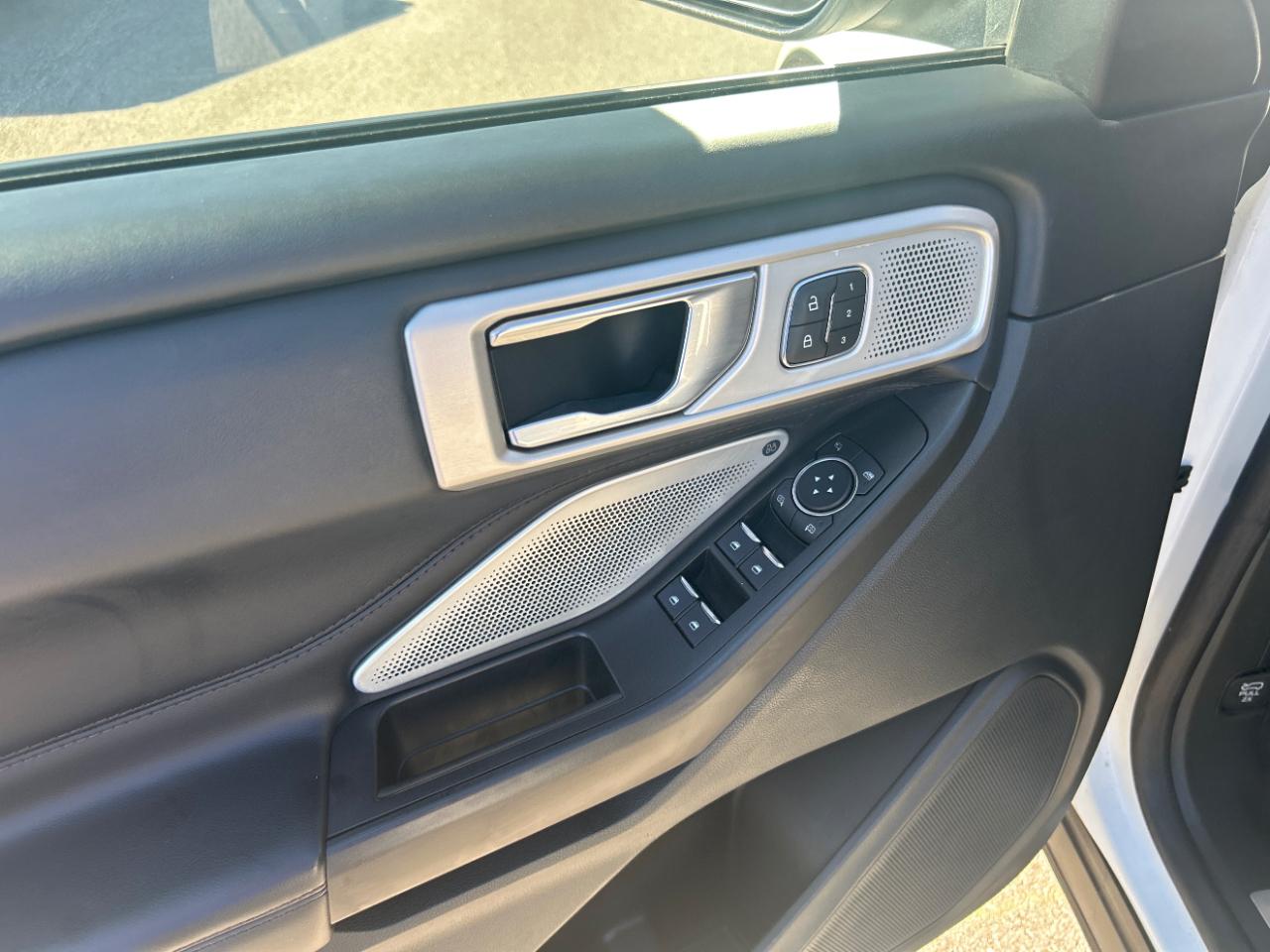 Ford Explorer Platinum 4WD 2020