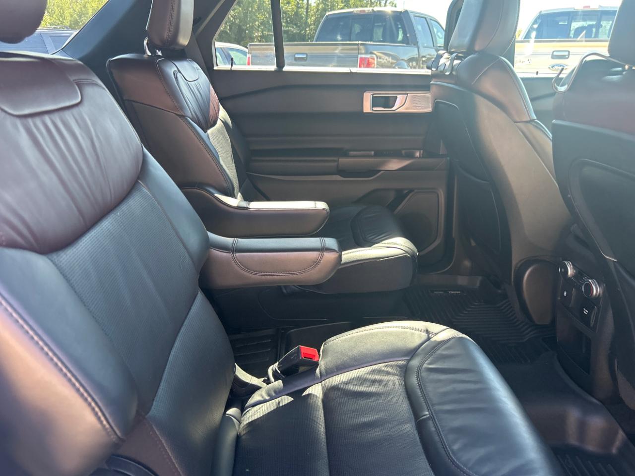Ford Explorer Platinum 4WD 2020