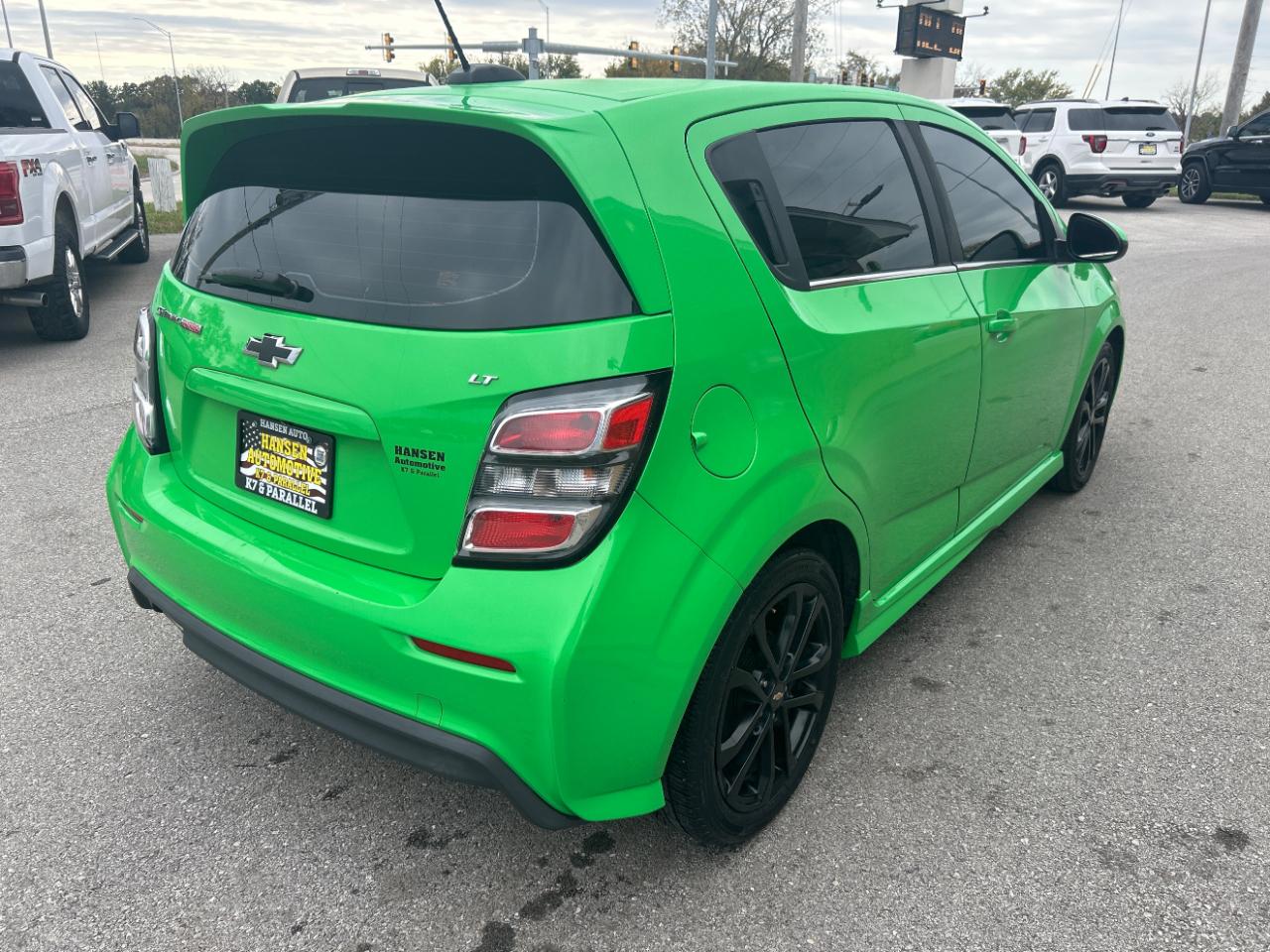 Chevrolet Sonic 5dr HB Auto LT w/1SD 2017