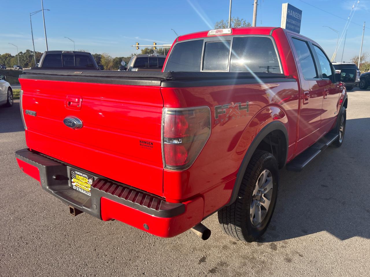 Ford F-150 4WD SuperCrew 145" XLT 2011