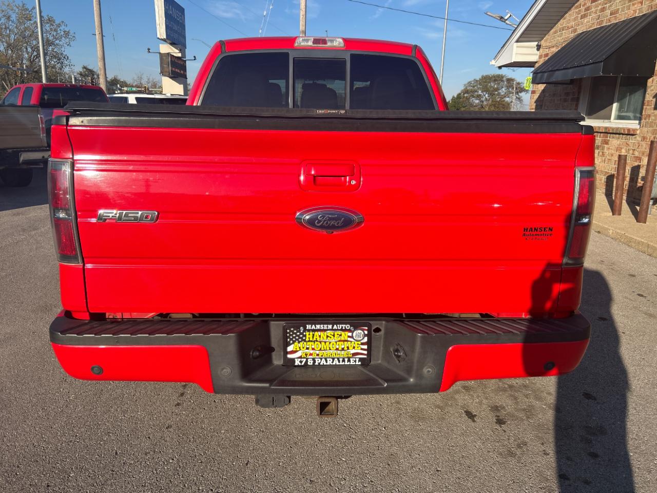 Ford F-150 4WD SuperCrew 145" XLT 2011