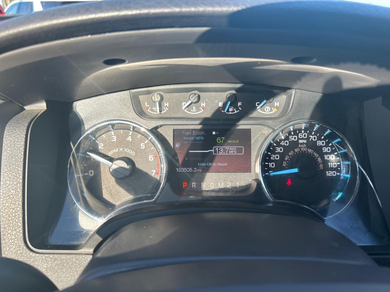 Ford F-150 4WD SuperCrew 145" XLT 2011