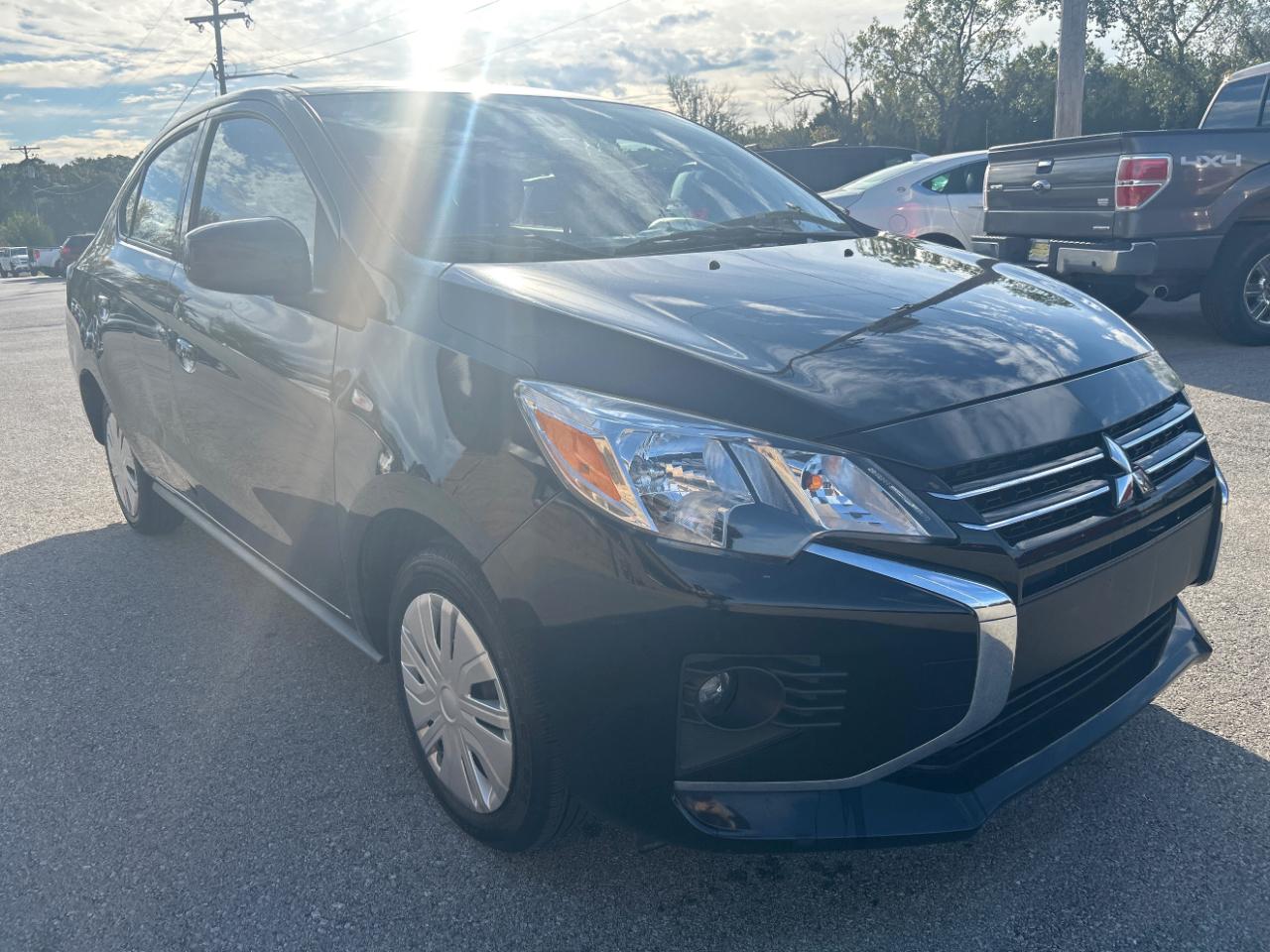 Mitsubishi Mirage G4 ES CVT 2024
