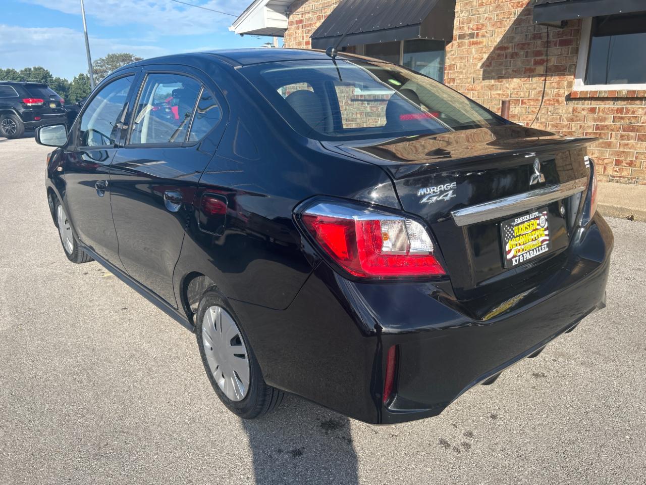 Mitsubishi Mirage G4 ES CVT 2024