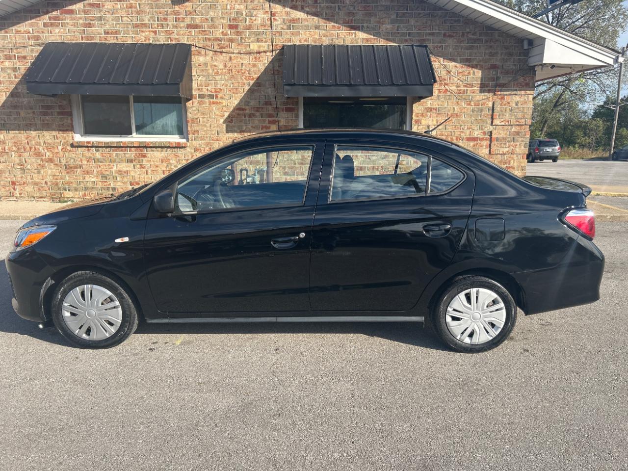 Mitsubishi Mirage G4 ES CVT 2024