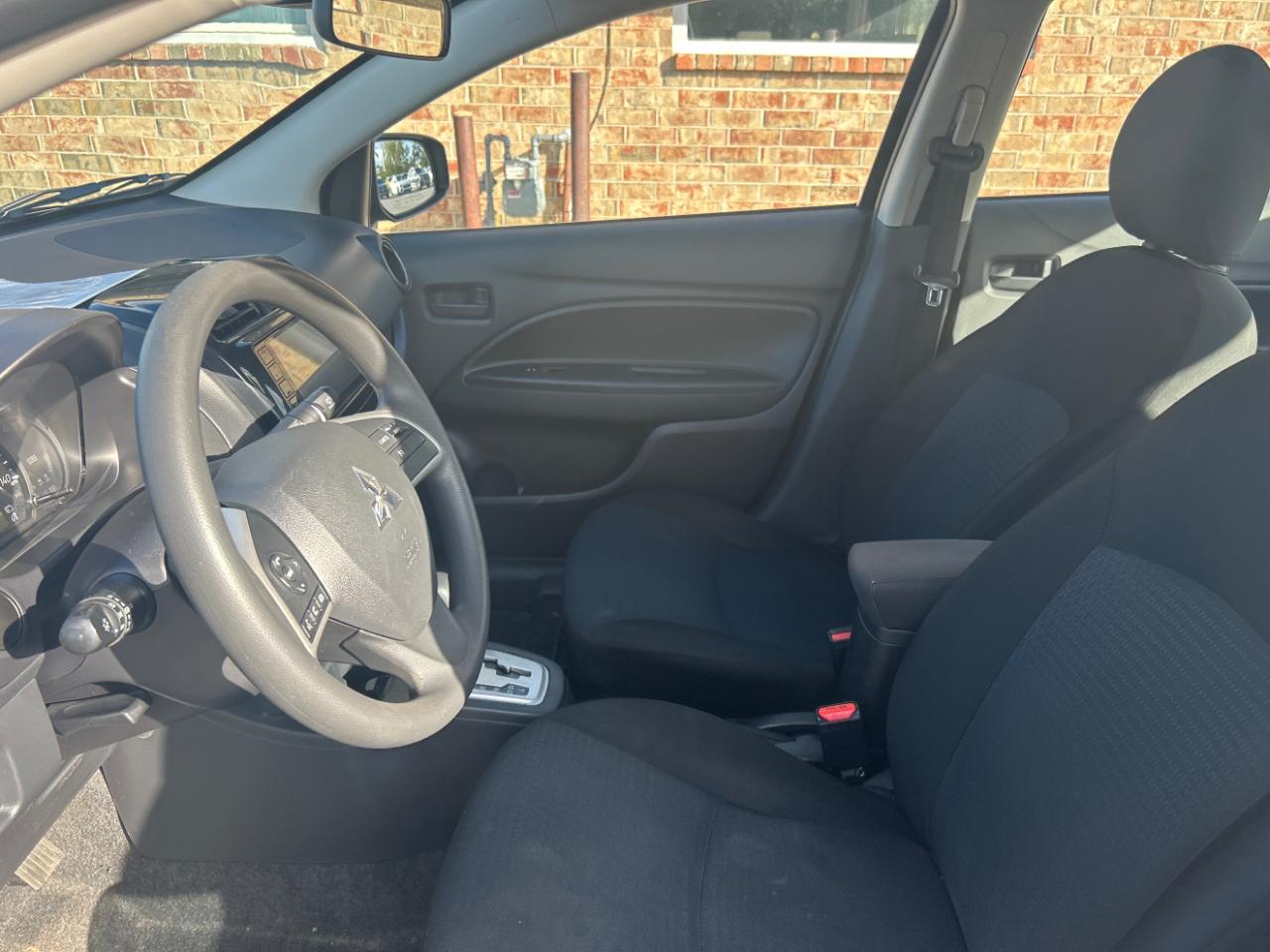 Mitsubishi Mirage G4 ES CVT 2024