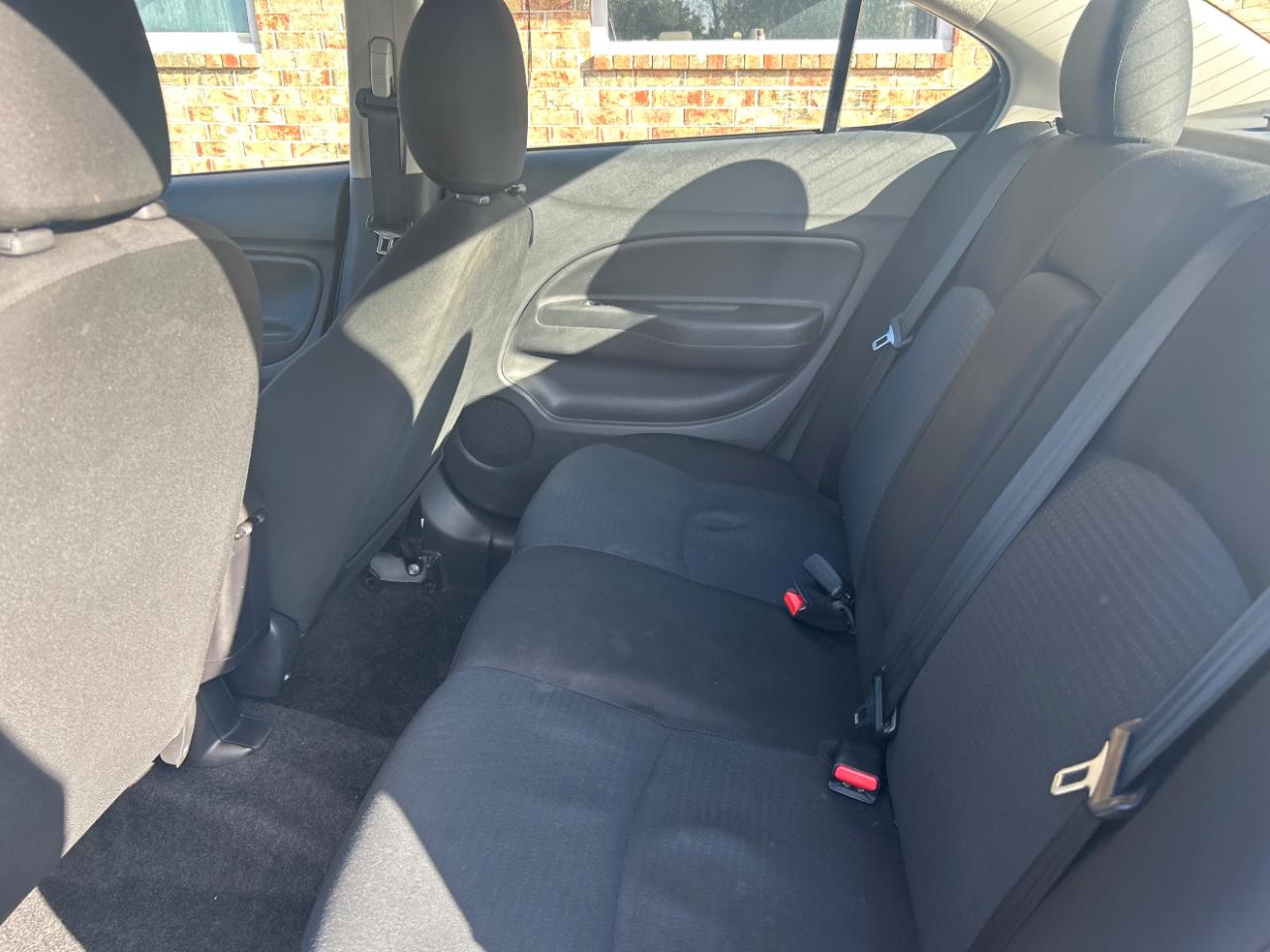 Mitsubishi Mirage G4 ES CVT 2024