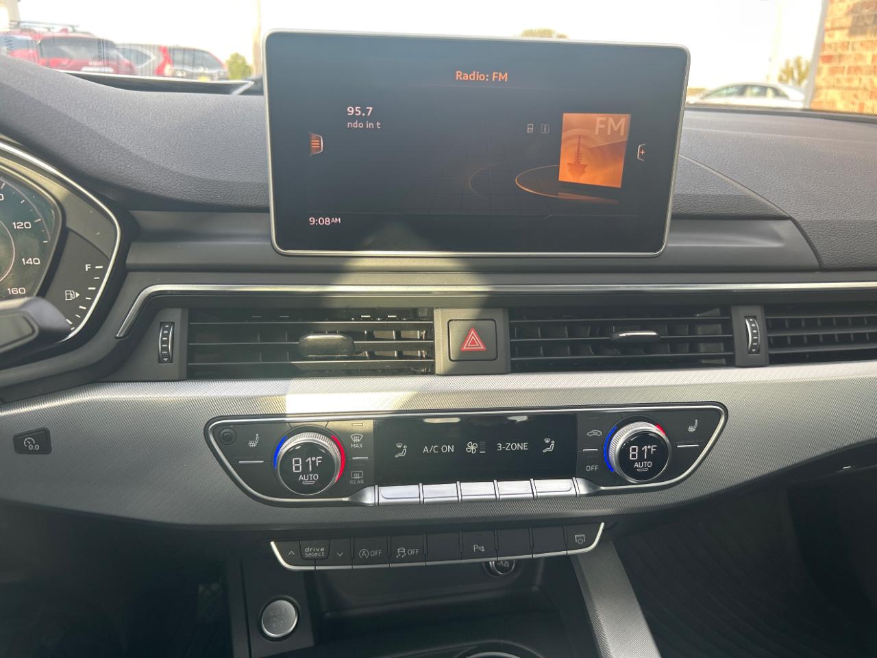 Audi A4 2.0 TFSI Auto Premium Plus quattro AWD 2017