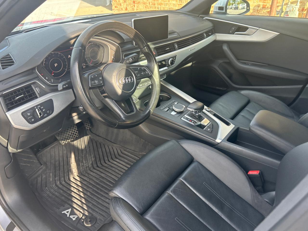 Audi A4 2.0 TFSI Auto Premium Plus quattro AWD 2017
