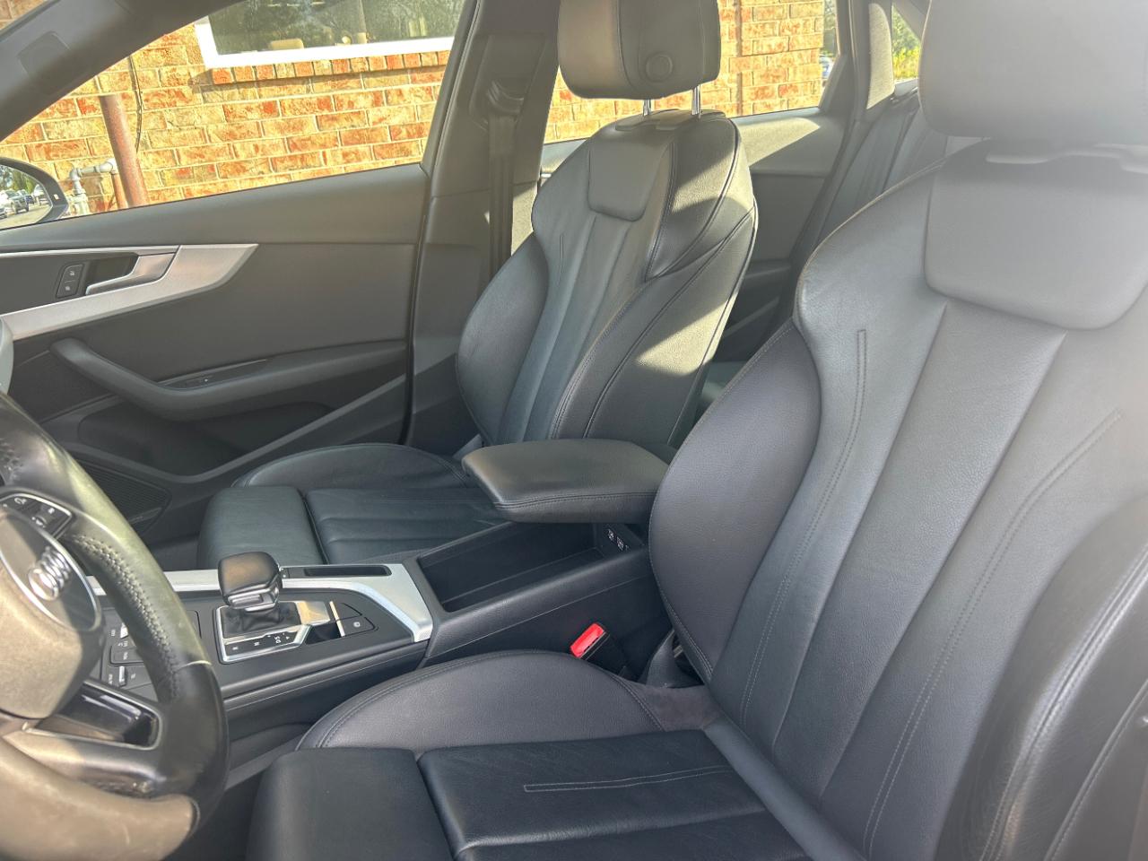 Audi A4 2.0 TFSI Auto Premium Plus quattro AWD 2017