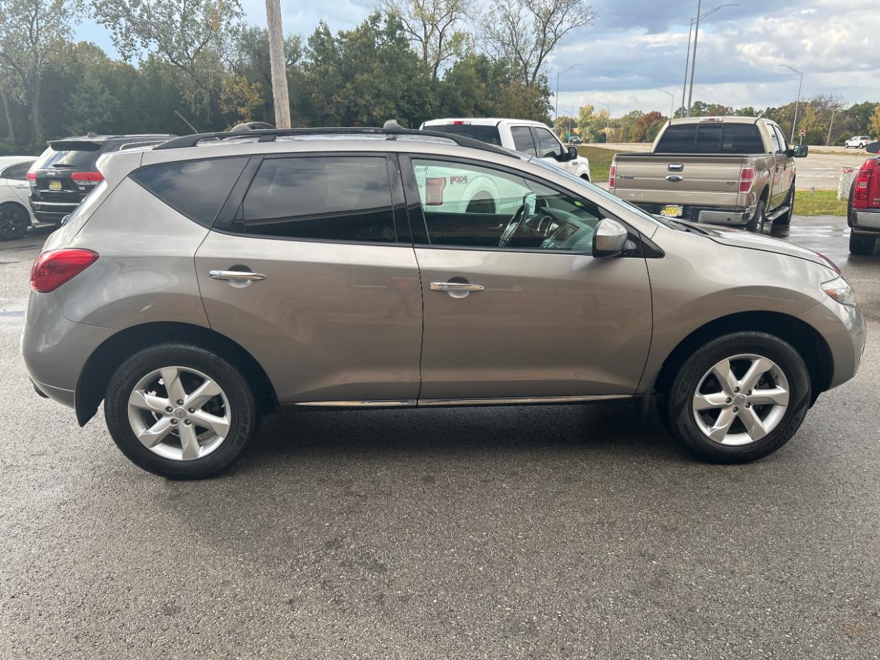 Nissan Murano AWD 4dr SL 2010