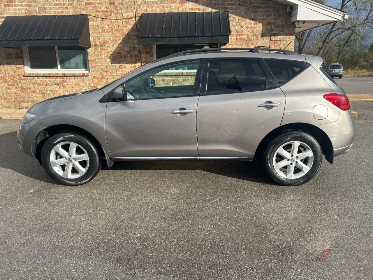 Nissan Murano AWD 4dr SL 2010