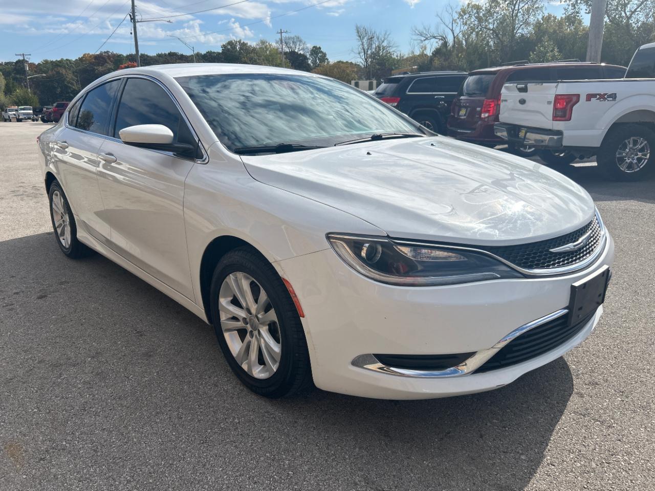 Chrysler 200 4dr Sdn Limited FWD 2016