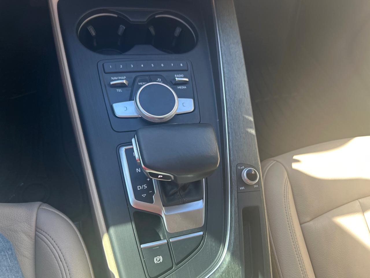 Audi A4 2.0 TFSI ultra Premium S Tronic FWD 2018