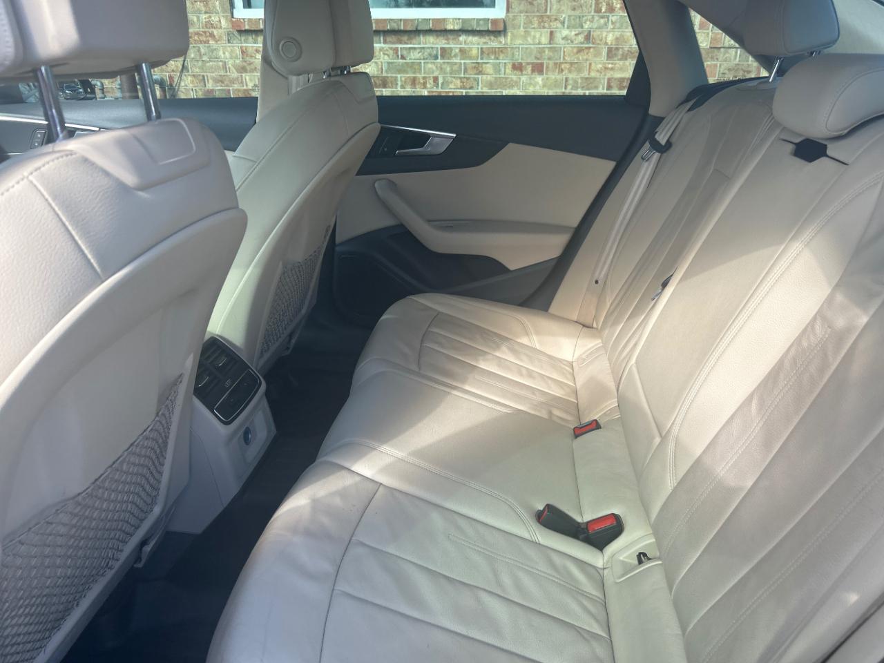 Audi A4 2.0 TFSI ultra Premium S Tronic FWD 2018